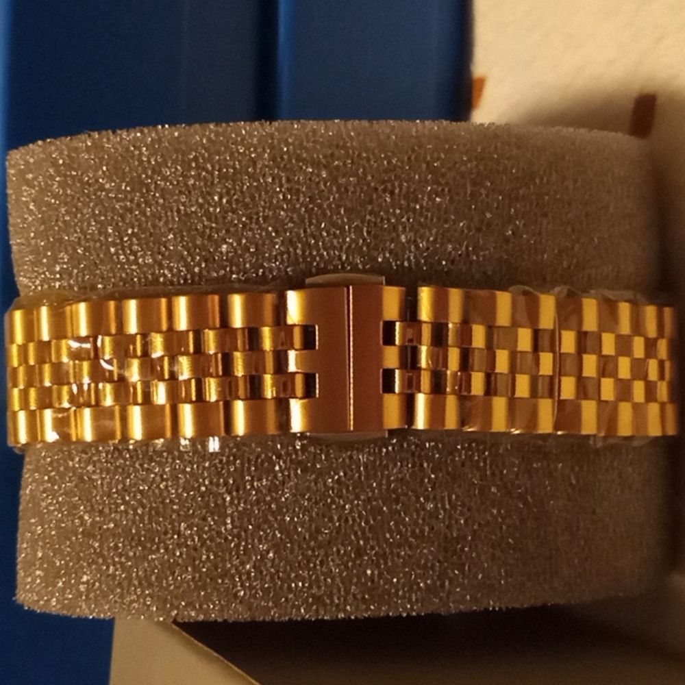 Colleen Lopez Geniune Mother of Pearl Gold Watch - Picture 3 of 3